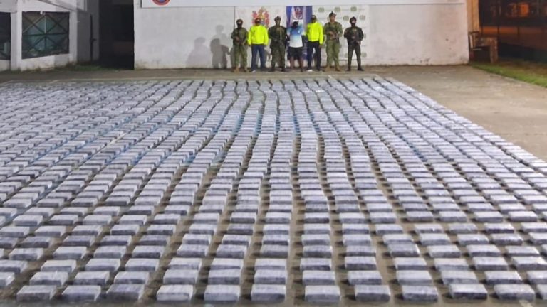 FXR3ZZU4LBH73IV7MLYO6VRRNQ